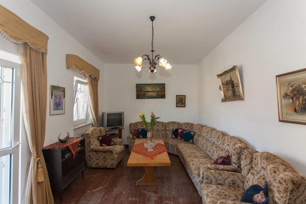 Apartment Froso On The Beach Rethimnon Buitenkant foto